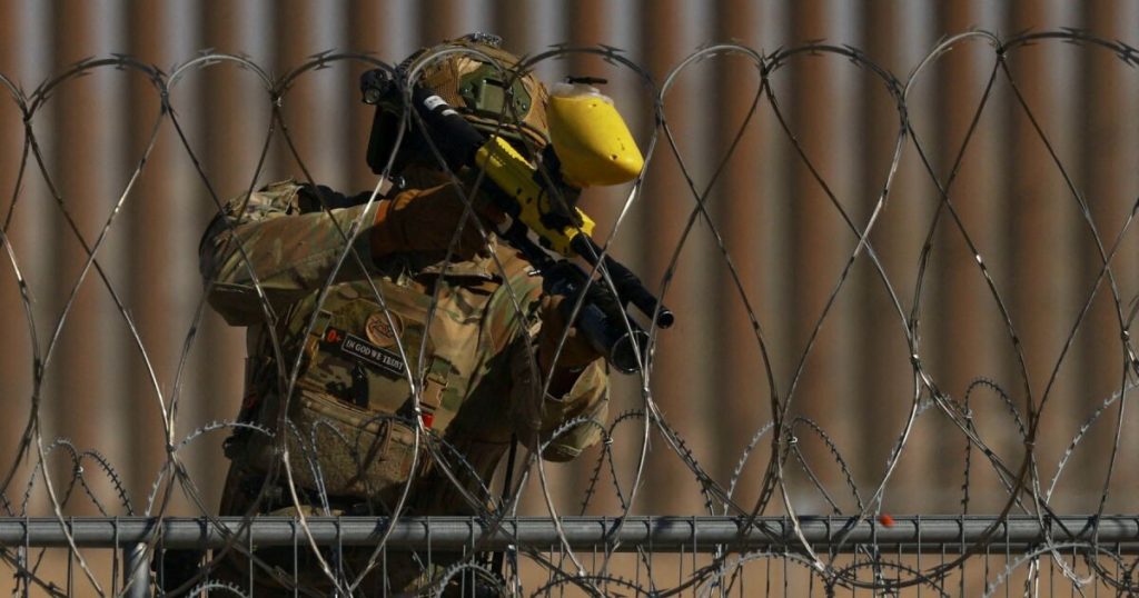 The US withdraws migrants in Cd. Juárez-El Paso with pepper spray