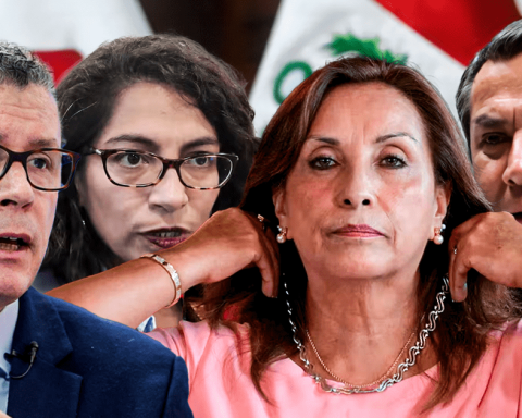 The times that the ministers denied that Dina Boluarte had cosmetic surgery and was absent from her duties