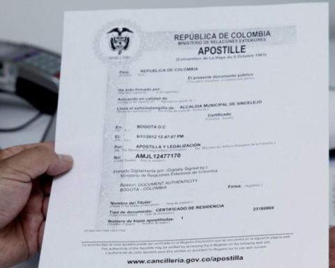 The two ways to apostille documents in the Foreign Ministry of Colombia