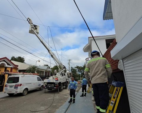 Realizan operativo por fraude eléctrico