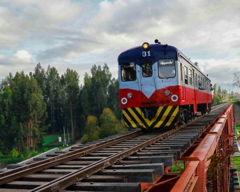 Today “Tren macho” operates again from Chilca to Cuenca