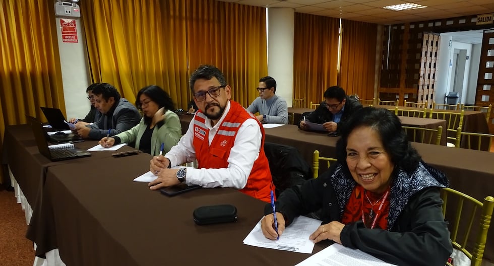 Wasi Mikuna Program trains Purchasing Committees of Junín and Huancavelica