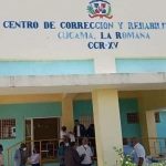 Muere un privado de libertad en cárcel de La Romana durante riña