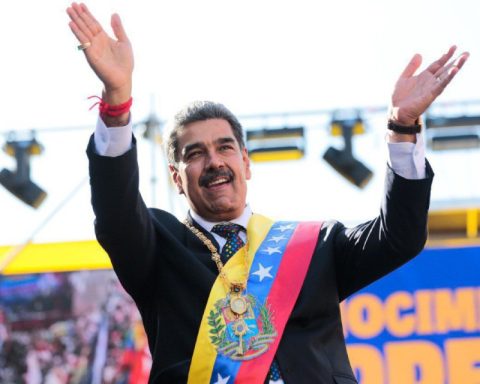 Alliance for Development in Democracy considers Maduro's inauguration illegitimate