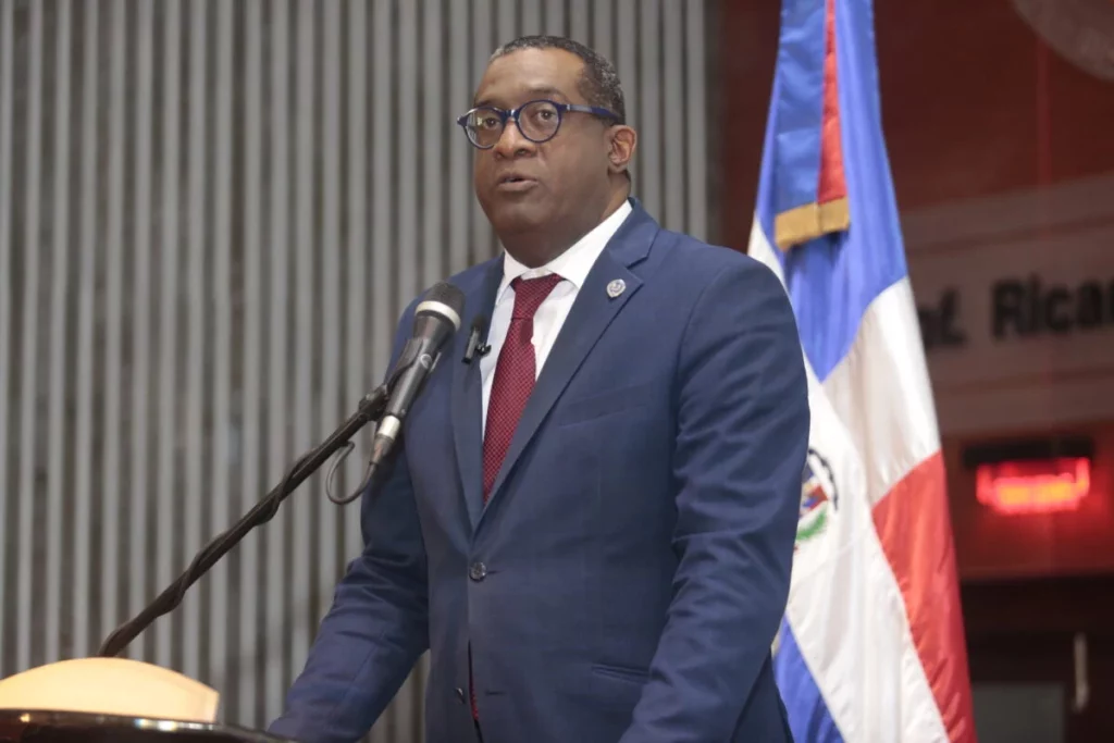 Antonio Ciriaco urges Dominicans to be prudent with spending