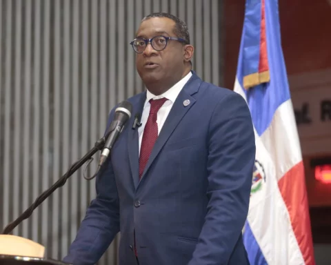 Antonio Ciriaco urges Dominicans to be prudent with spending