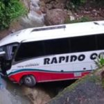 Bus fell into an abyss on the Medellín - Bogotá road: there are four dead and 20 injured