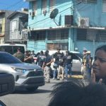 Sepultan en Azua a comerciante y chofer asesinados en Pedernales mientras piden justicia