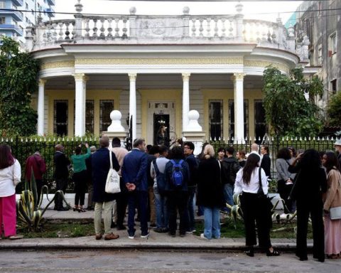 Casas del Vedado, the history of a capital neighborhood told by its architecture