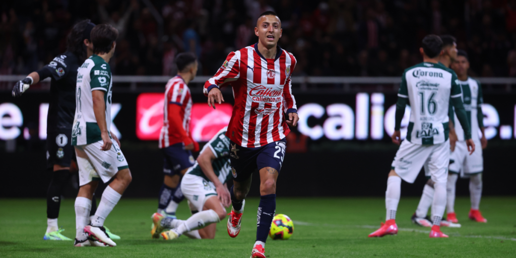 Chivas beat Santos Laguna 1-0 at the start of the Clausura 2025 of the MX League