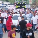 Comunitarios realizan marcha contra Barrick