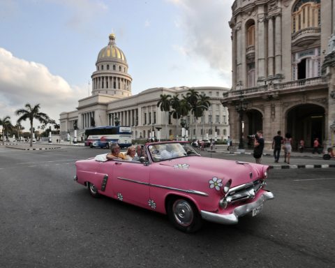 Cuba received 2.2 million international visitors in 2024, the worst rate in 17 years without counting the Covid