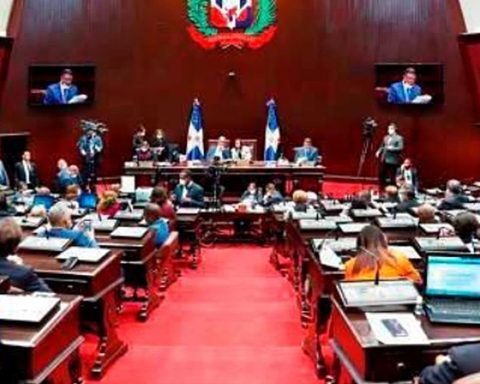 Diputados convierte en ley proyecto que modifica el Consejo Nacional de la Magistratura