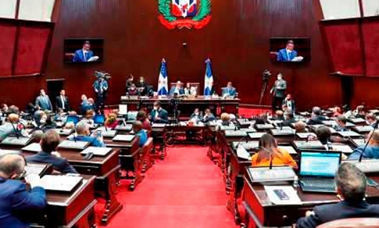 Diputados convierte en ley proyecto que modifica el Consejo Nacional de la Magistratura