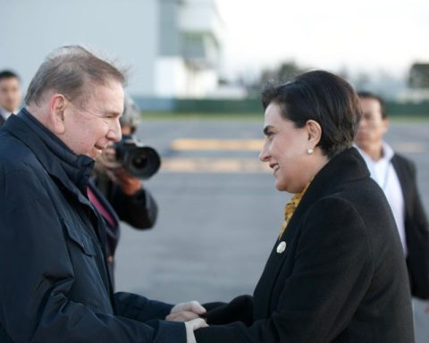 Edmundo González en Ecuador