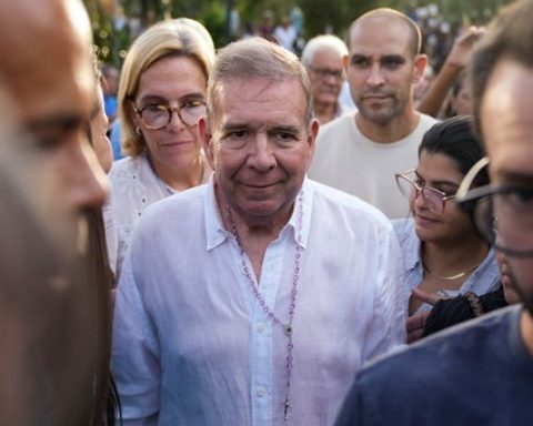 Frente Amplio: Abinader «degrada» presidencia con apoyo a González Urrutia