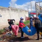 Garbage crisis: El Tambo workers and officials carry out public cleaning day