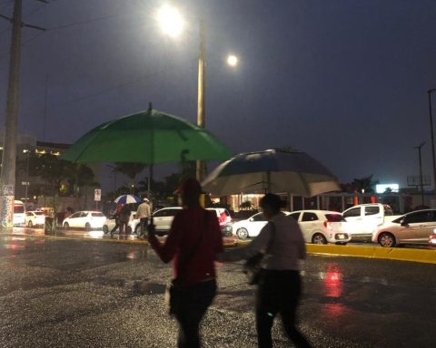 Prepárate: ¡Lluvias y viento se avecinan este fin de semana!