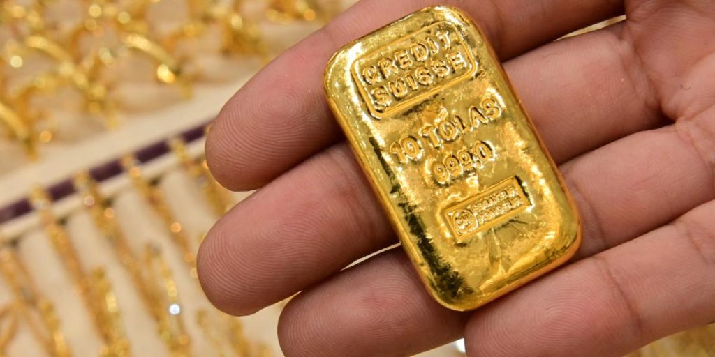 Gold achieves historical maximum by demand for refuge before Trump tariffs on Saturday