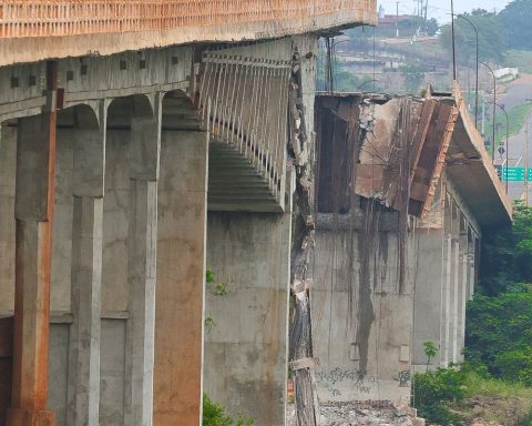 Government guides population about eventual contamination of the Tocantins River