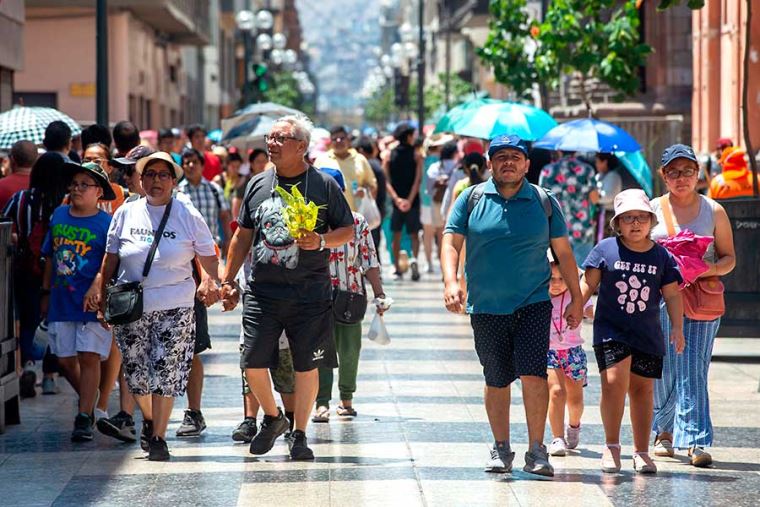 La institución instó a la ciudadanía a estar alerta y acatar las instrucciones emitidas para mitigar posibles riesgos.