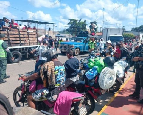 Hundreds of Colombians and Venezuelans are displaced due to violence in Catatumbo