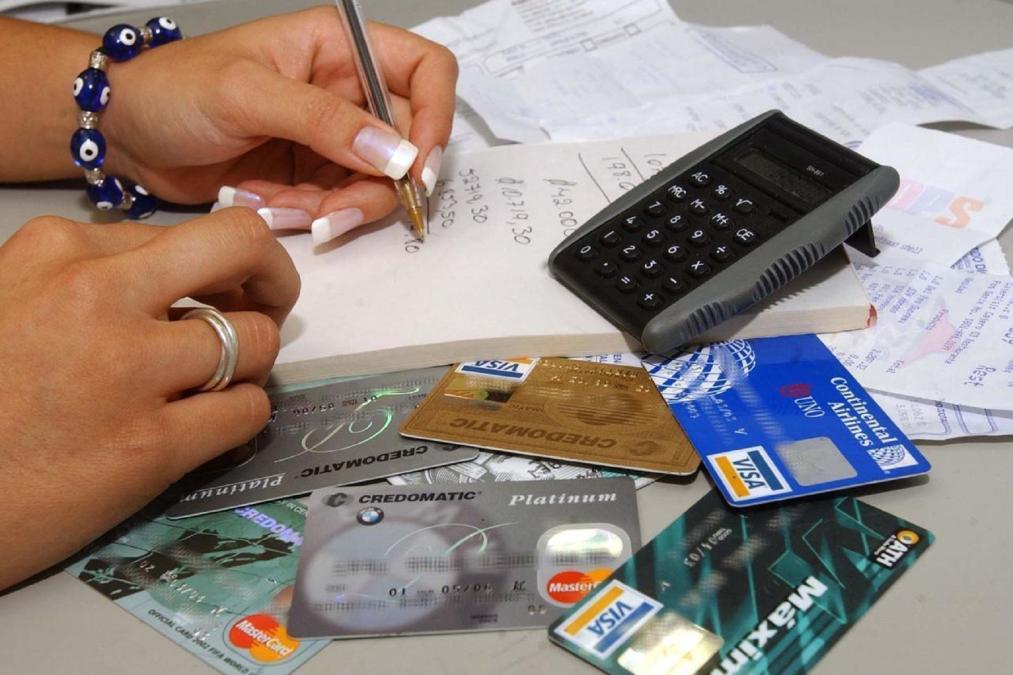 Importers of bank card banking market in three months