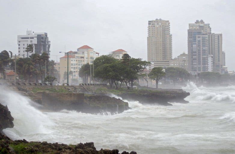 Panamá tiene soberanía “innegable” sobre el Canal, dice Almagro