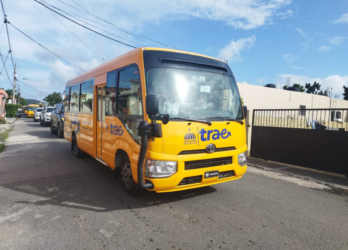 Trae implementará aplicación para monitorear en tiempo real el transporte escolar