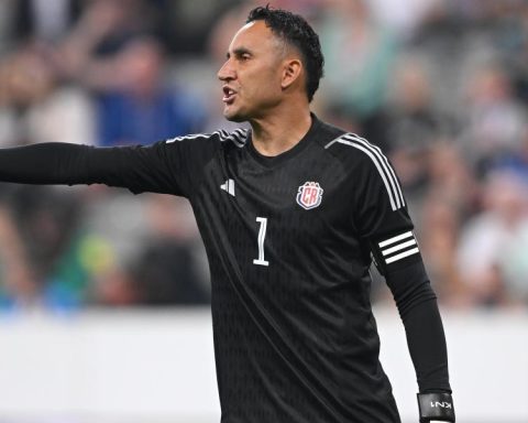 Keylor Navas, one step away from San Lorenzo de Muniain