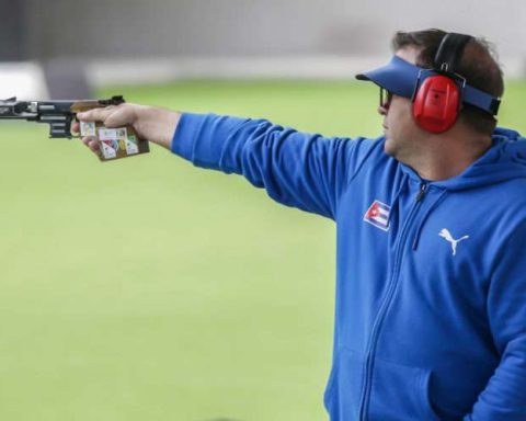 El cubano Leuris Pupo, doble medallista olímpico. Foto: PL.  Foto Roberto Morejón/JIT/Archivo