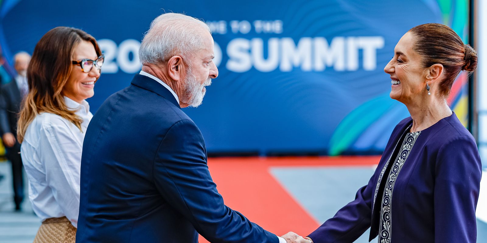 Lula and president of Mexico talk about new US presidency