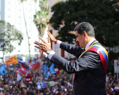 Maduro together with the people: We have defeated the stigma of betrayal