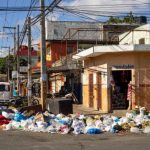 Mayors seek to clean their spaces of New Year's garbage