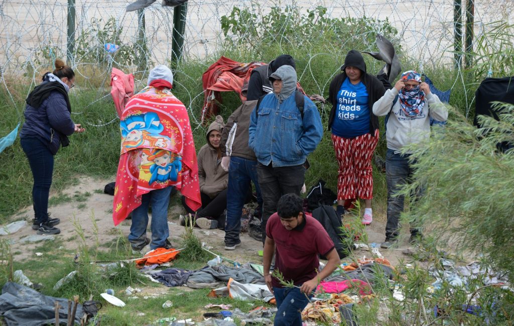 Mexican government will welcome migrants in centers on the northern border