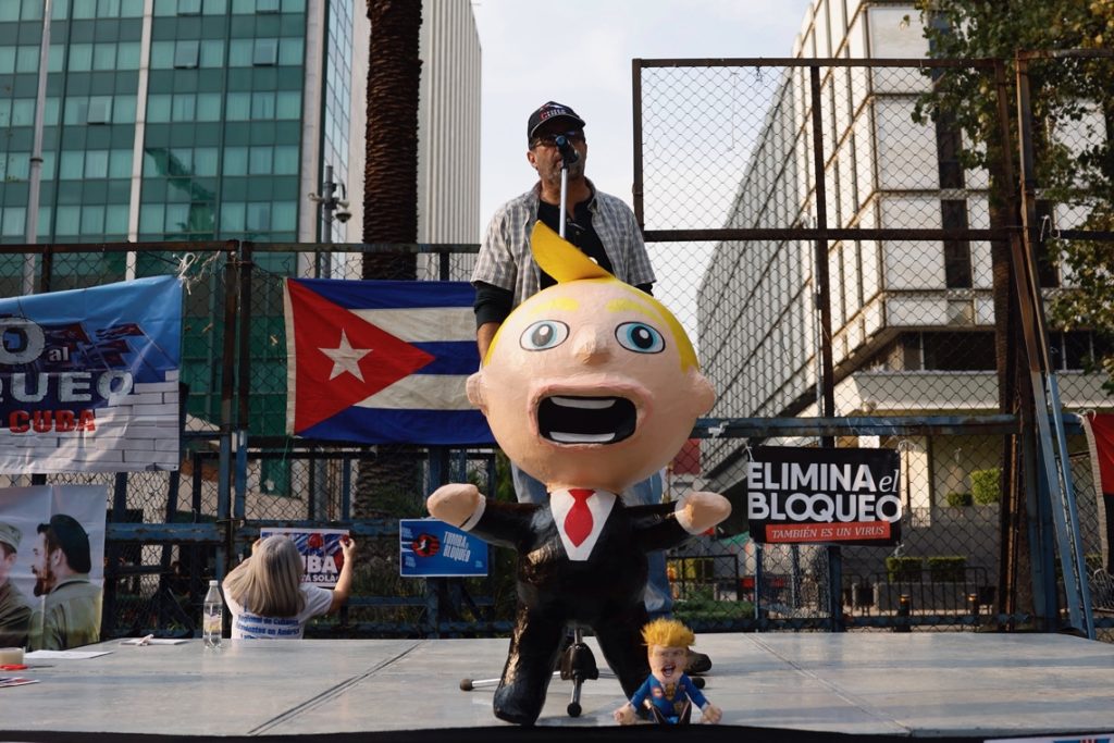 Mexicans protest in front of the US embassy for inclusion of Cuba on terrorist list