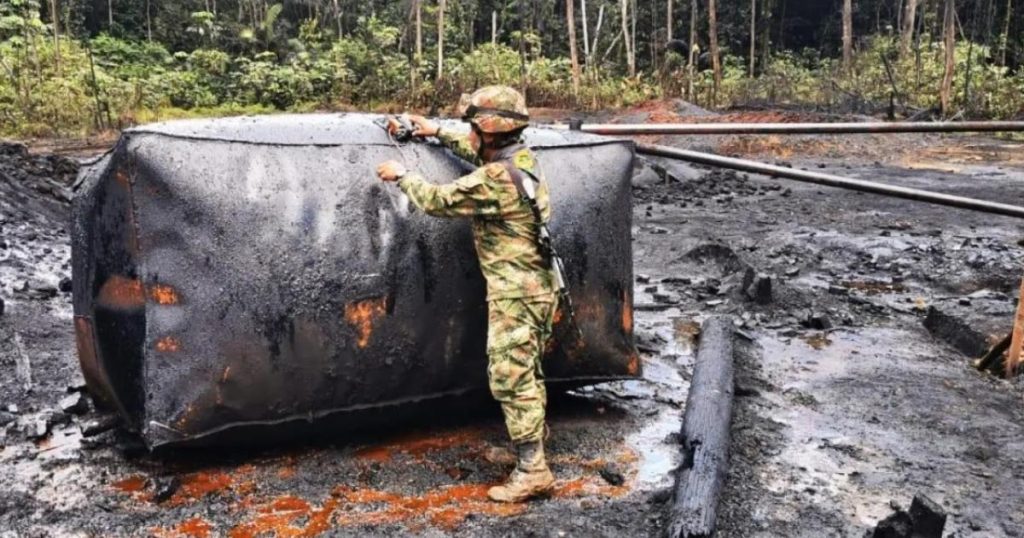 National Army seized Oil that had been stolen by the ELN in Catatumbo