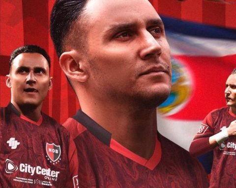 Official: Keylor Navas signs with Newell's