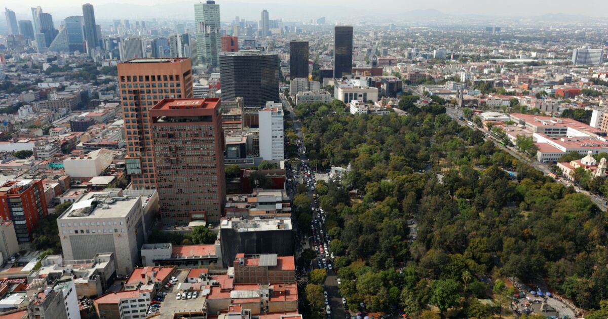 Orange alert activated due to intense winds in CDMX