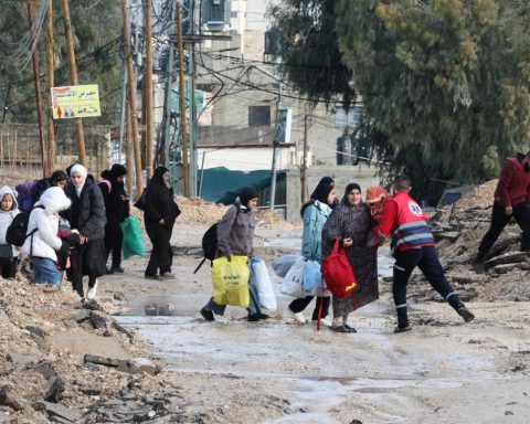 Palestinians flee Jenin after Israeli offensive in the West Bank