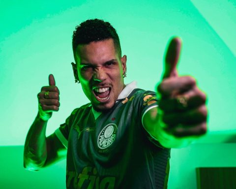 Palmeiras announces the signing of striker Paulinho