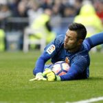 Penalty saver Diego Alves retires at 39