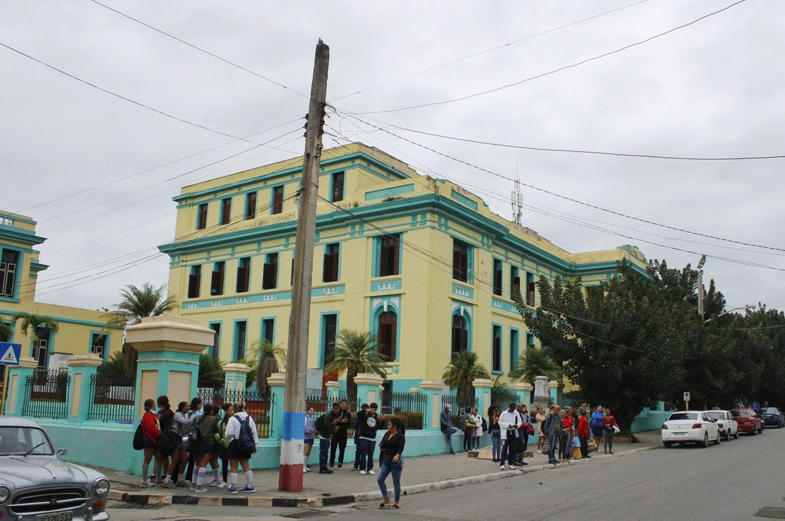 Pepper gas, cause of the poisoning of about thirty students in Matanzas