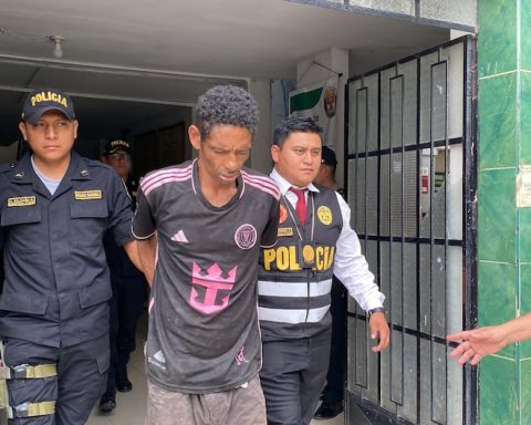 Piura: They capture a Venezuelan who stole the bust of Miguel Grau