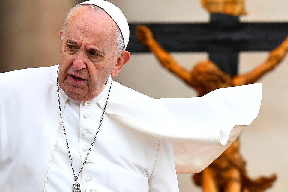 Pope Francis advocates for the release of journalists detained around the world