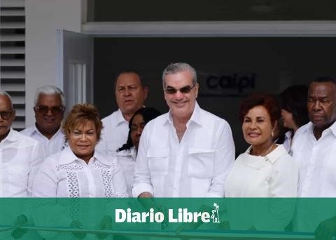 President Luis Abinader inaugurates a Caipi in Boca Chica