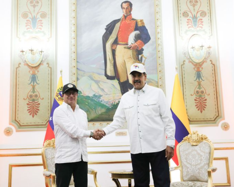 President Maduro expresses support for Colombia in the face of gringo attack