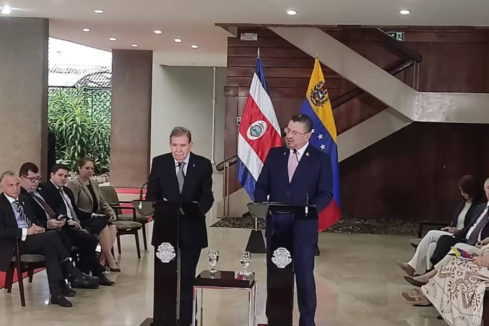 President of Costa Rica receives Edmundo González: “They have the support of democracies”