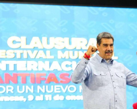 President rejected Uribe's call to intervene in the country