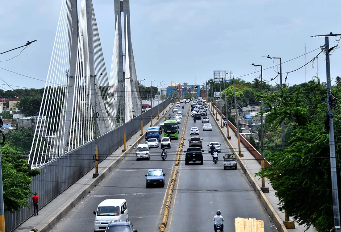 Public Works will close vehicular traffic on the 17th bridge tonight for repairs